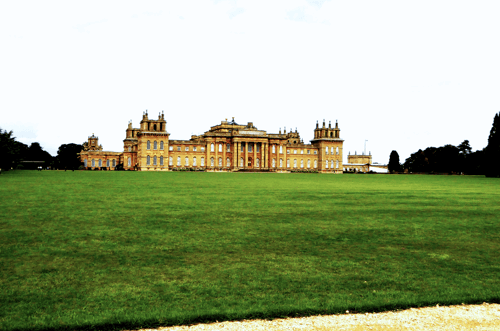 Blenheim Palace grounds